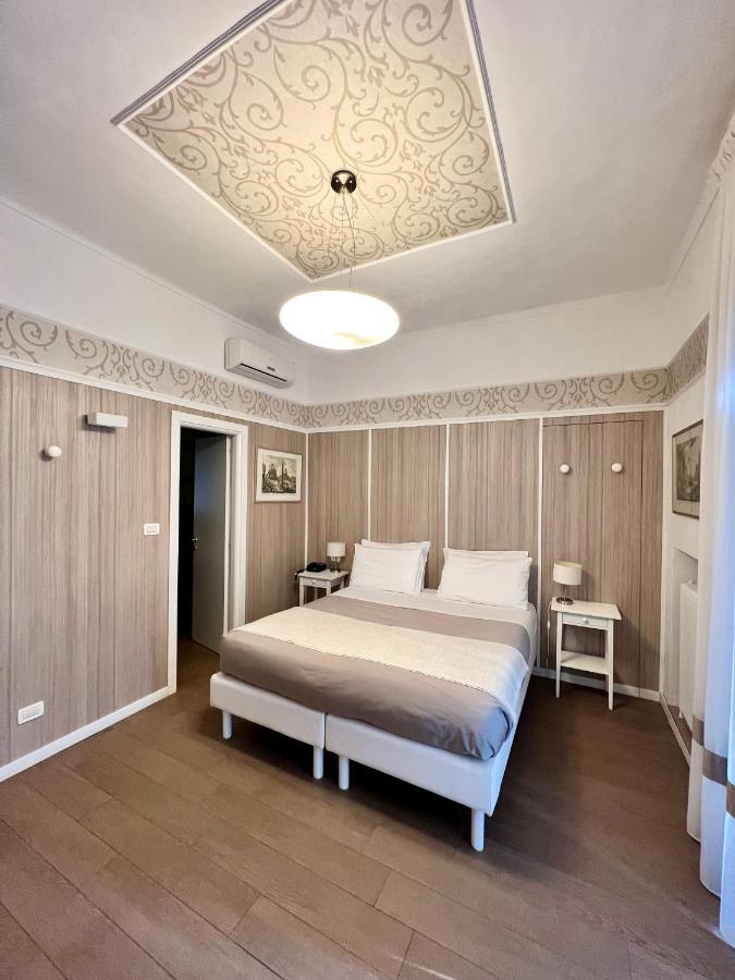 Hotel La Pace San Mauro Torinese Exterior photo