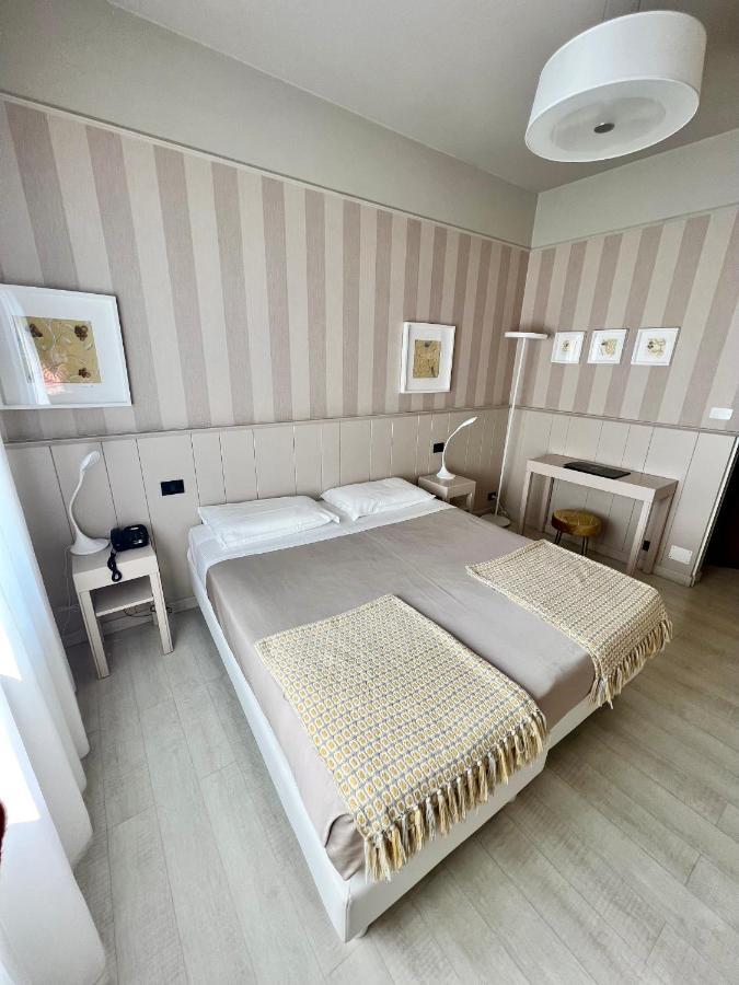 Hotel La Pace San Mauro Torinese Exterior photo